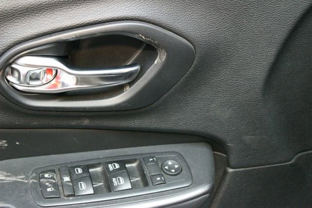 2019 Jeep Cherokee North