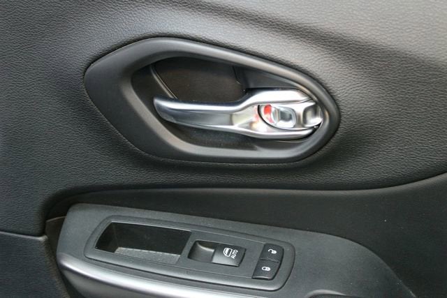 2019 Jeep Cherokee North