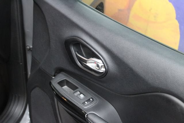 2023 Jeep Cherokee Altitude Lux 4x4