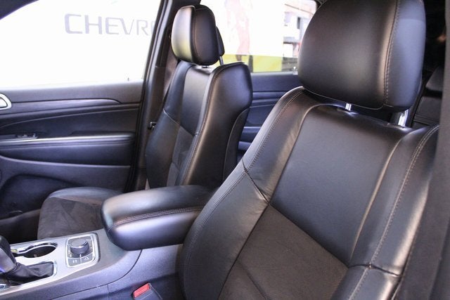 2020 Jeep Grand Cherokee Laredo