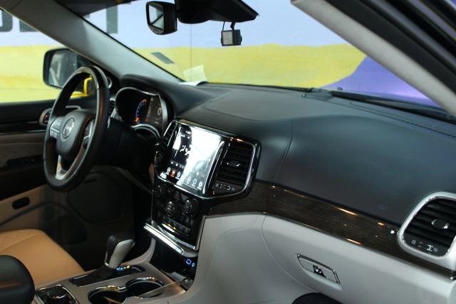 2021 Jeep Grand Cherokee Summit