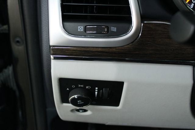 2021 Jeep Grand Cherokee Summit