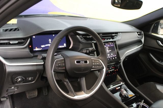 2023 Jeep Grand Cherokee Altitude 4x4
