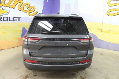 2023 Jeep Grand Cherokee Altitude 4x4