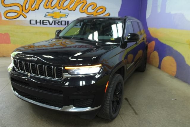 2022 Jeep Grand Cherokee L Laredo