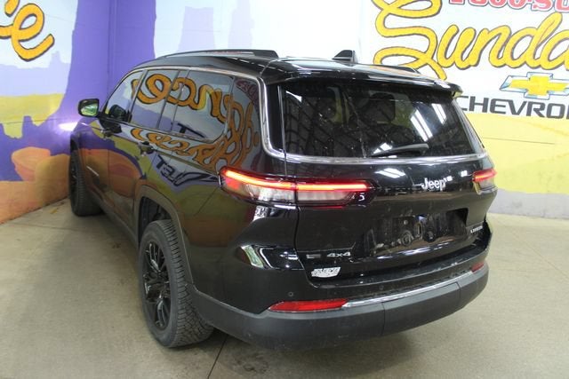 2022 Jeep Grand Cherokee L Laredo