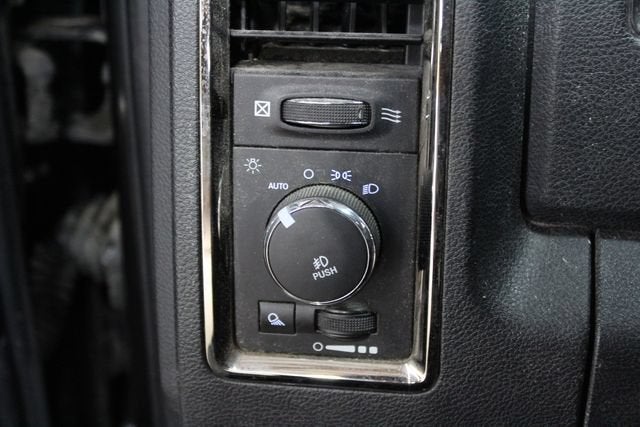 2016 RAM 1500 Sport