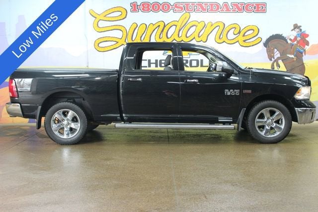2016 RAM 1500 SLT