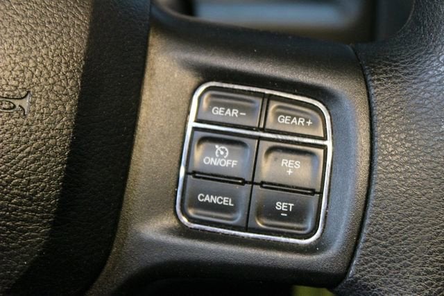 2018 RAM 1500 SLT