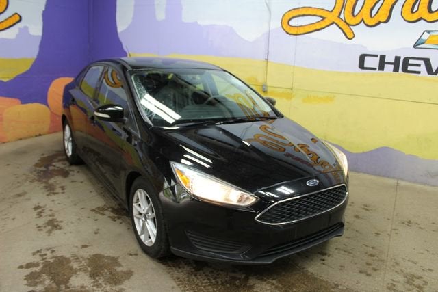 Used 2016 Ford Focus SE with VIN 1FADP3F20GL365185 for sale in Grand Ledge, MI