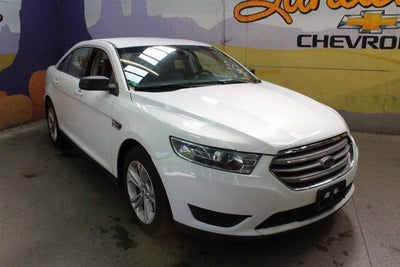 2018 Ford Taurus SE