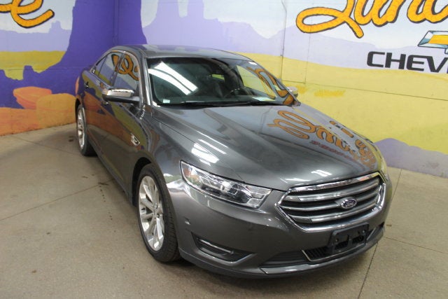2016 Ford Taurus Limited