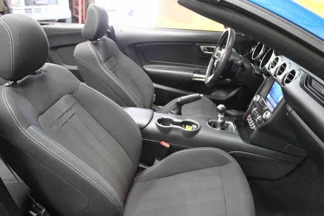 2021 Ford Mustang EcoBoost