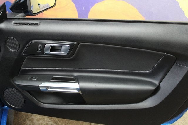 2021 Ford Mustang EcoBoost