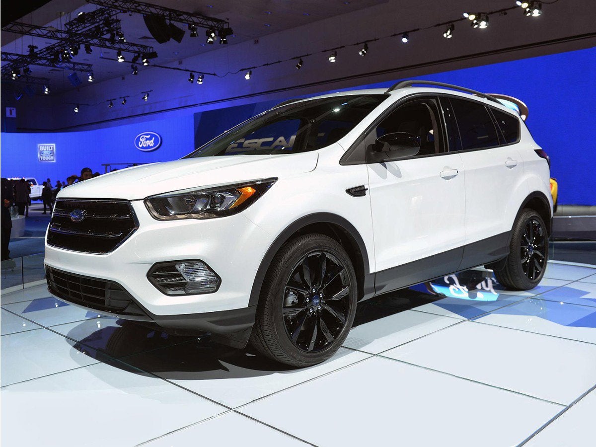2017 Ford Escape Titanium's photo