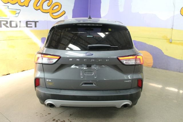 2022 Ford Escape SE Hybrid