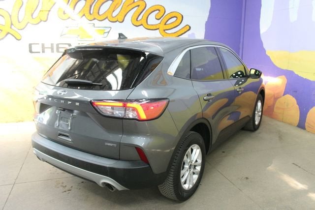 2022 Ford Escape SE Hybrid