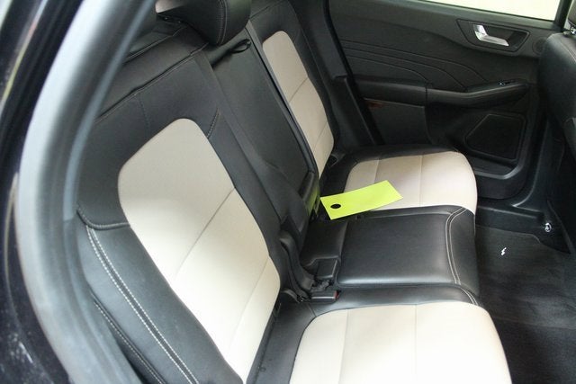 2021 Ford Escape Titanium Hybrid