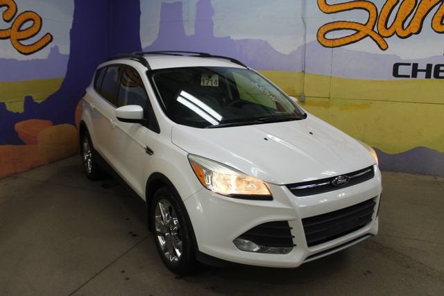 Used 2014 Ford Escape SE with VIN 1FMCU9G90EUA64285 for sale in Grand Ledge, MI