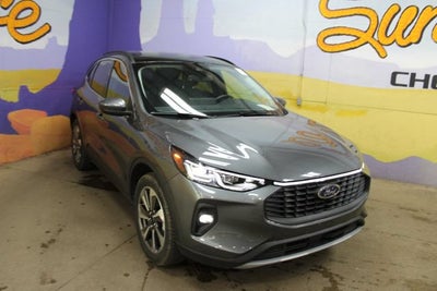 2025 Ford Escape Platinum