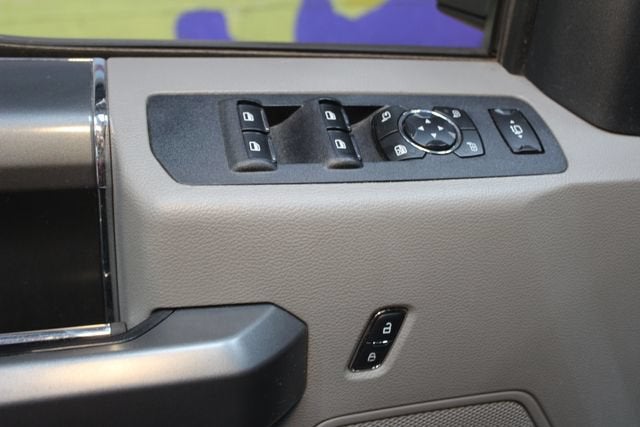 2017 Ford Super Duty F-250 SRW Lariat