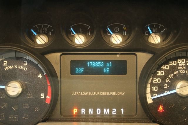 2015 Ford Super Duty F-250 SRW Lariat