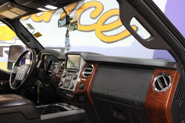 2015 Ford Super Duty F-350 SRW Platinum