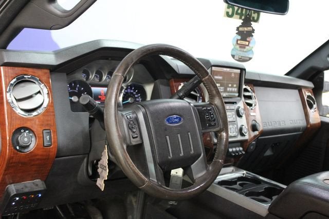 2015 Ford Super Duty F-350 SRW Platinum