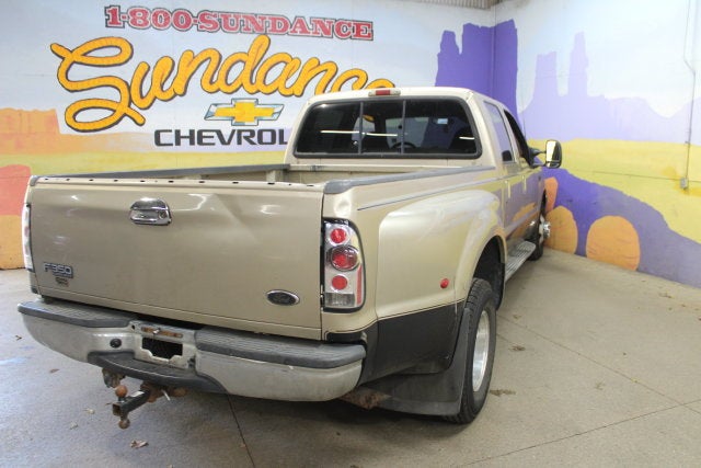2001 Ford Super Duty F-350 DRW XL