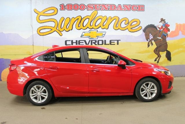 2019 Chevrolet Cruze LT Sedan 6AT's photo