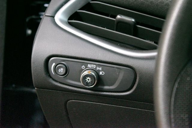 2022 Chevrolet Malibu LS