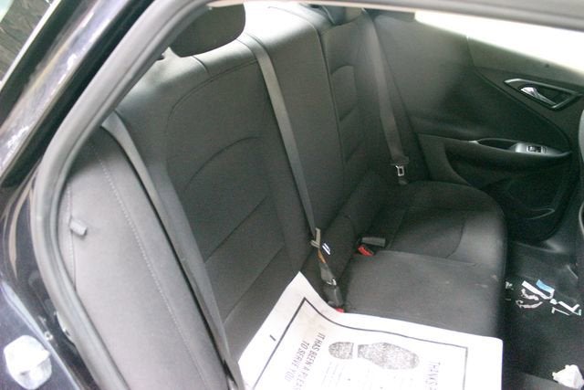 2022 Chevrolet Malibu LS