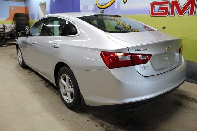 2016 Chevrolet Malibu LS