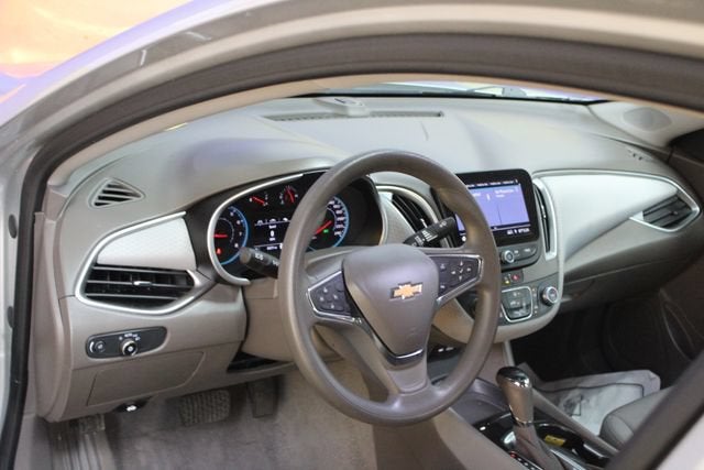 2020 Chevrolet Malibu LS