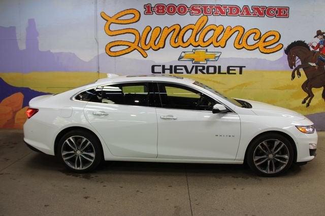 2022 Chevrolet Malibu Premier