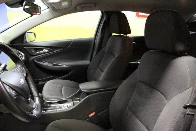 2024 Chevrolet Malibu RS