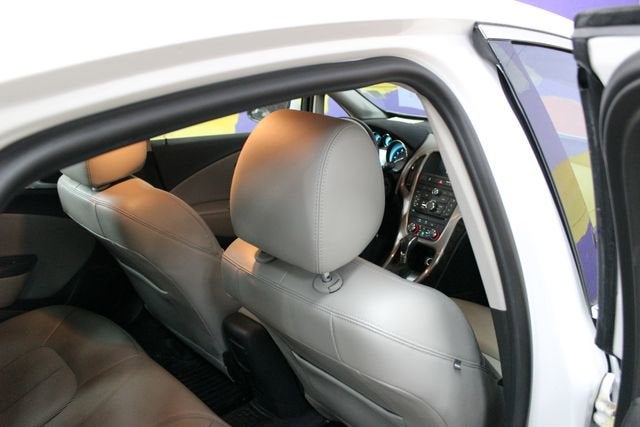 2017 Buick Verano Convenience 1