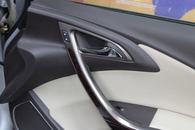 2016 Buick Verano Convenience 1
