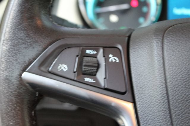 2016 Buick Verano Convenience 1