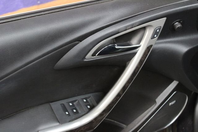 2017 Buick Verano Leather Group