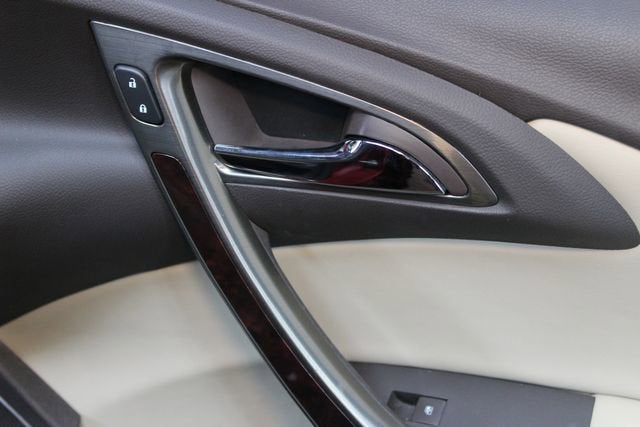 2014 Buick Verano Leather Group