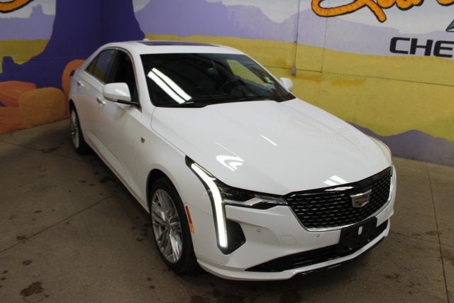 2022 Cadillac CT4 Premium Luxury