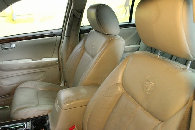 2010 Cadillac DTS w/1SD