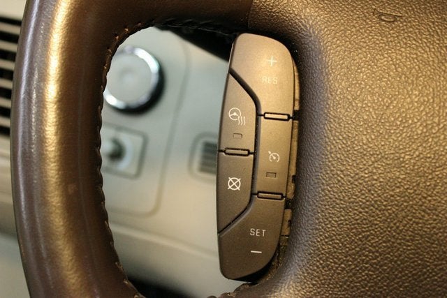 2010 Cadillac DTS w/1SD