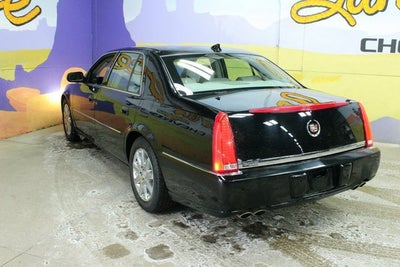 2010 Cadillac DTS w/1SD