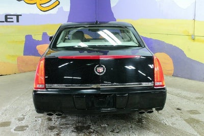 2010 Cadillac DTS w/1SD