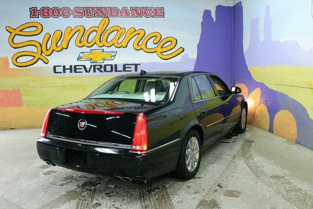 2010 Cadillac DTS w/1SD