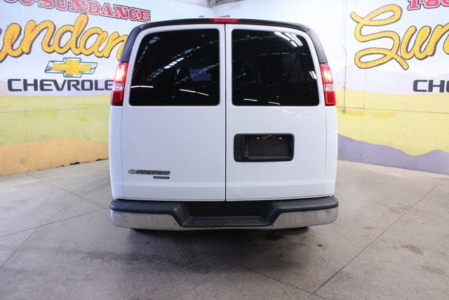 2016 Chevrolet Express Passenger 3500 LT
