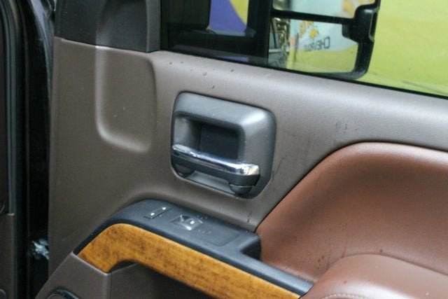 2016 Chevrolet Silverado 2500 HD High Country