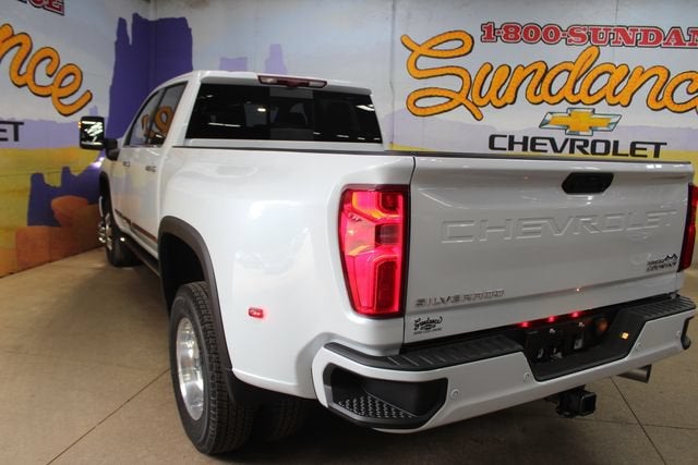 2026 Chevrolet Silverado 3500 HD High Country DRW
